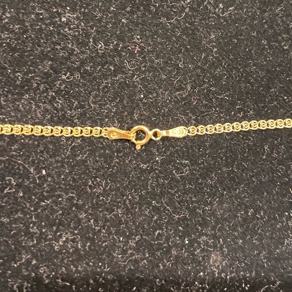 Vintage Genuine 10K Yellow Gold Ruby & Diamond Pendant Necklace - Picture 6 of 6